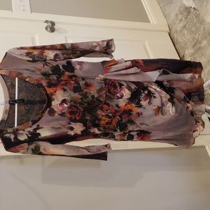 Womens lightweight dress, L, floral pattern, 3/4 sleeved